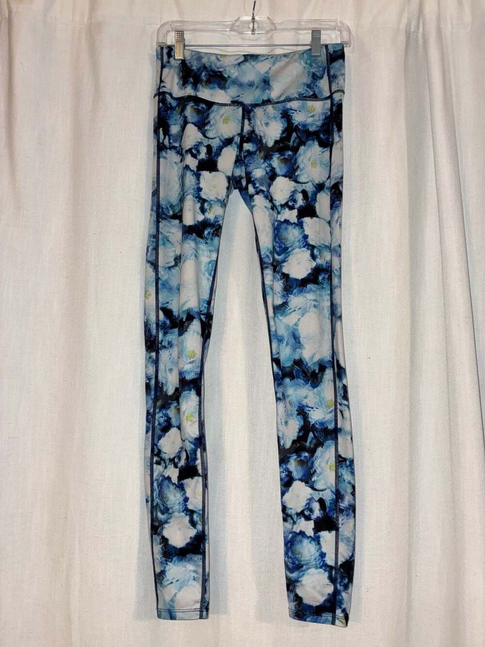 Athleta Floral Print Leggings Size ST